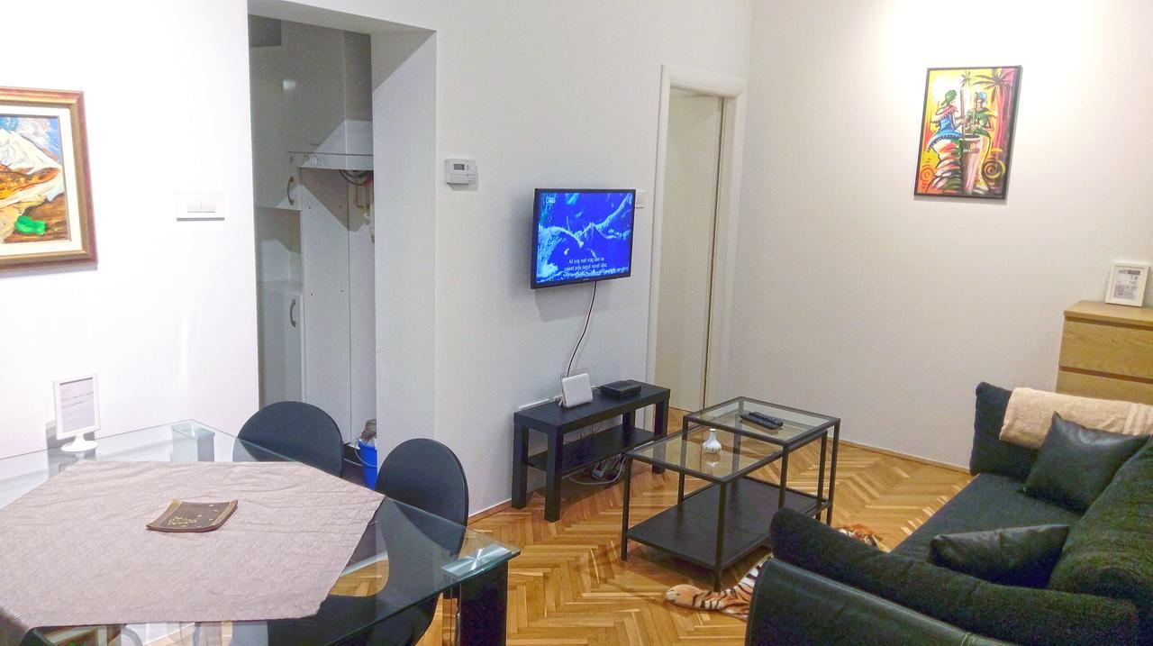 Donos Apartments ซาเกร็บ ภายนอก รูปภาพ