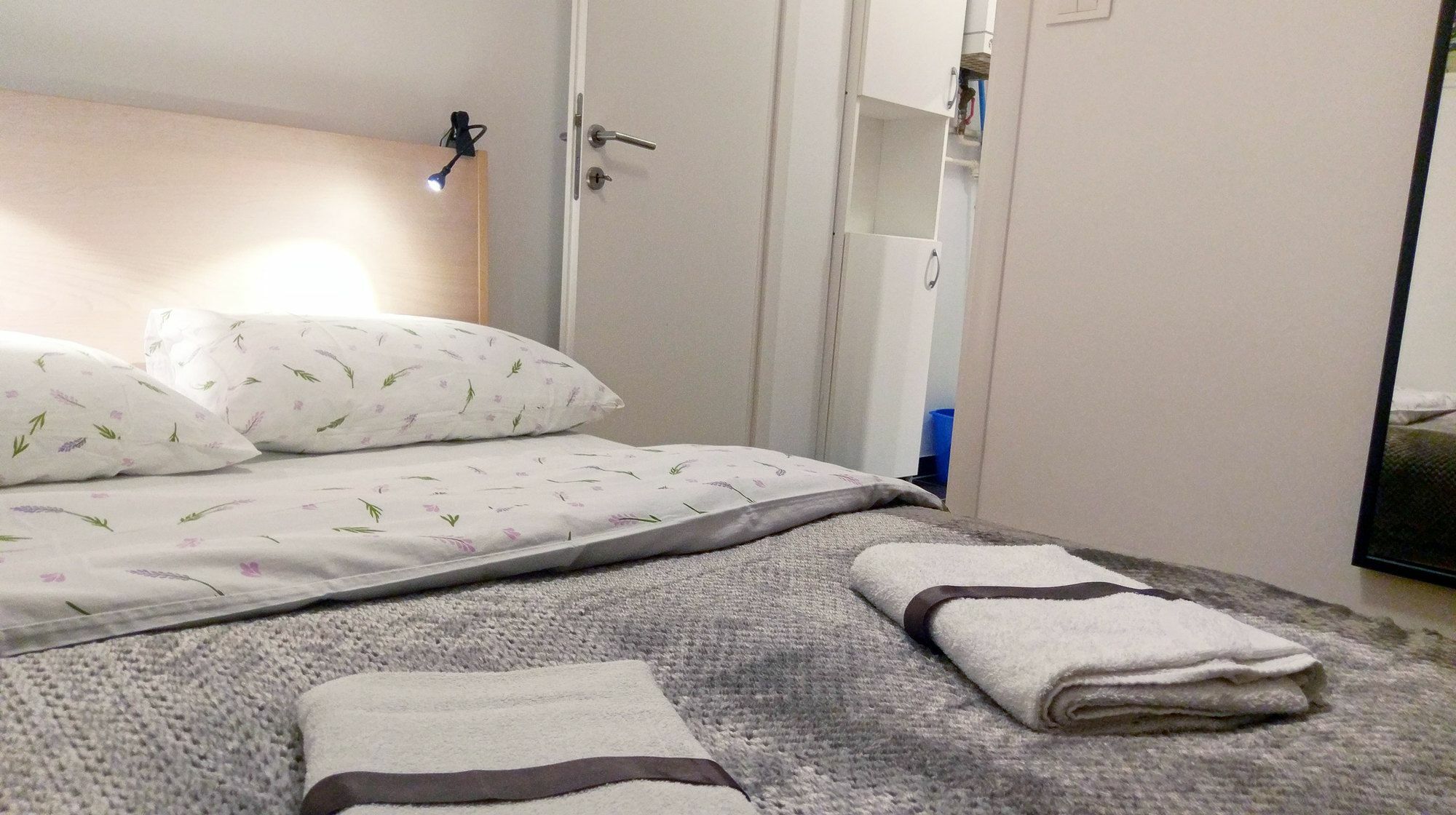 Donos Apartments ซาเกร็บ ภายนอก รูปภาพ